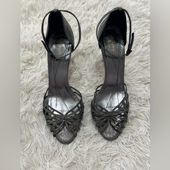 Kate Spade Shimmer Strappy Sandal - size 8.5 - Picture 2 of 10